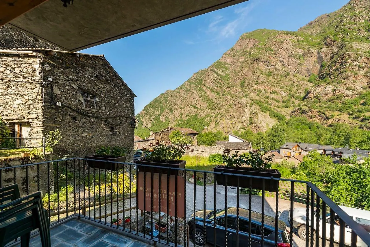 Apartaments La Canal Alins